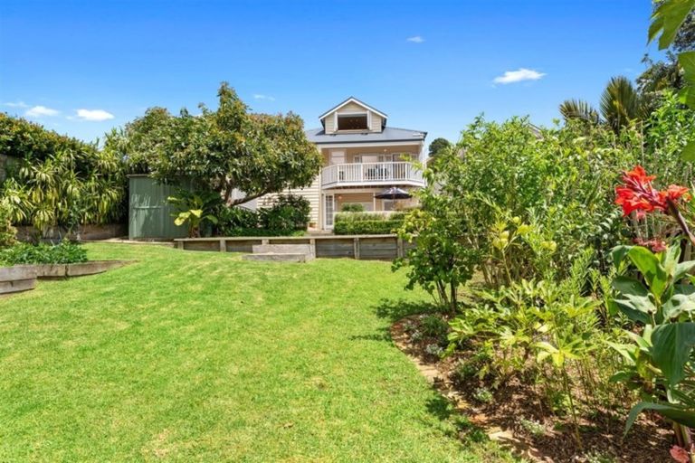 Photo of property in 36 Church Street, Devonport, Auckland, 0624