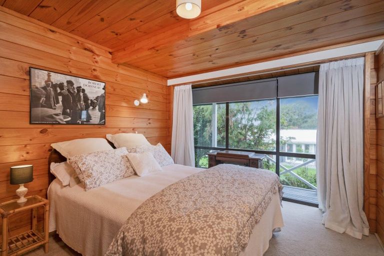 Photo of property in 22 Emmerdale Drive, Hahei, Whitianga, 3591