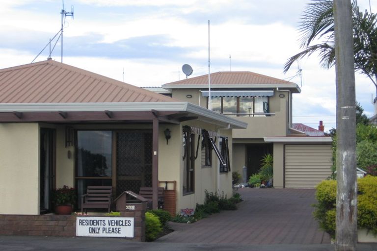 Photo of property in 32a Charles Street, Westshore, Napier, 4110