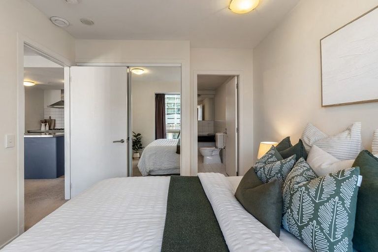 Photo of property in Sol Apartments, 10/37 Jessie Street, Te Aro, Wellington, 6011