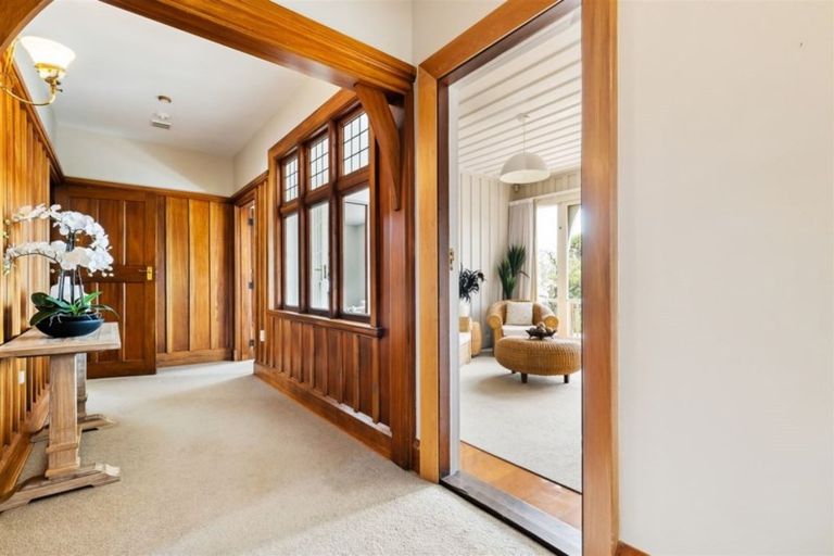 Photo of property in 18 Merlewood Avenue, Cashmere, Christchurch, 8022