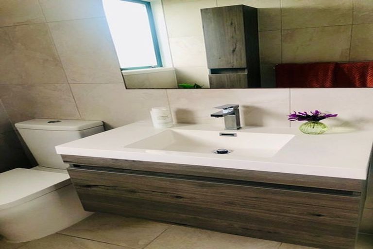 Photo of property in 12 Wentworth Park, Albany, Auckland, 0632