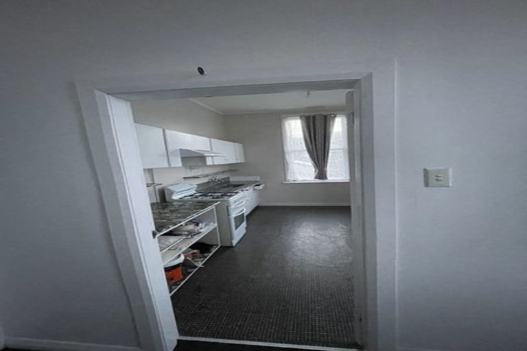 Photo of property in 1/50 Clyde Street, Island Bay, Wellington, 6023