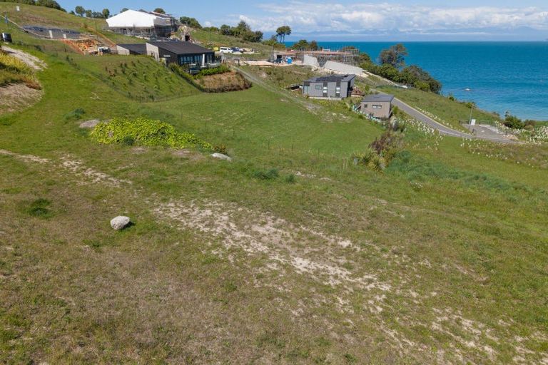 Photo of property in 6 Fairburn Place, Kaiteriteri, 7197