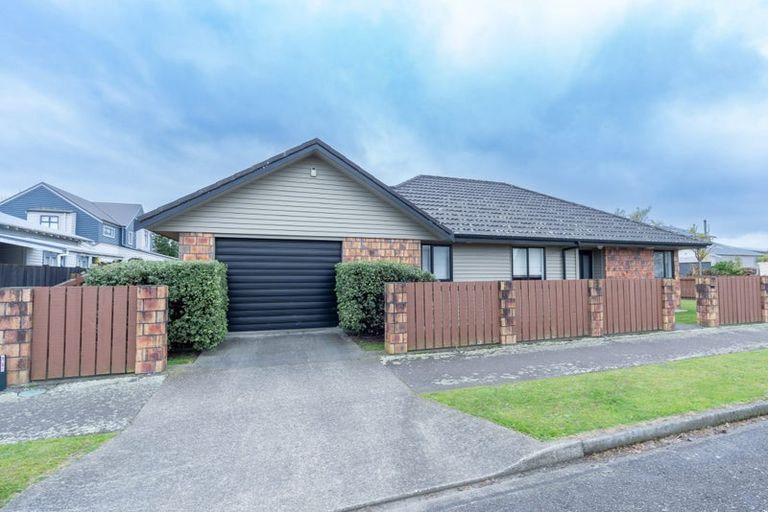 Photo of property in 215 Park Road, Hokowhitu, Palmerston North, 4410
