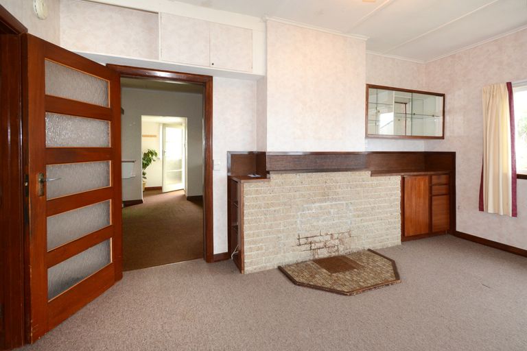 Photo of property in 24 Seaview Road, Brighton, Dunedin, 9035