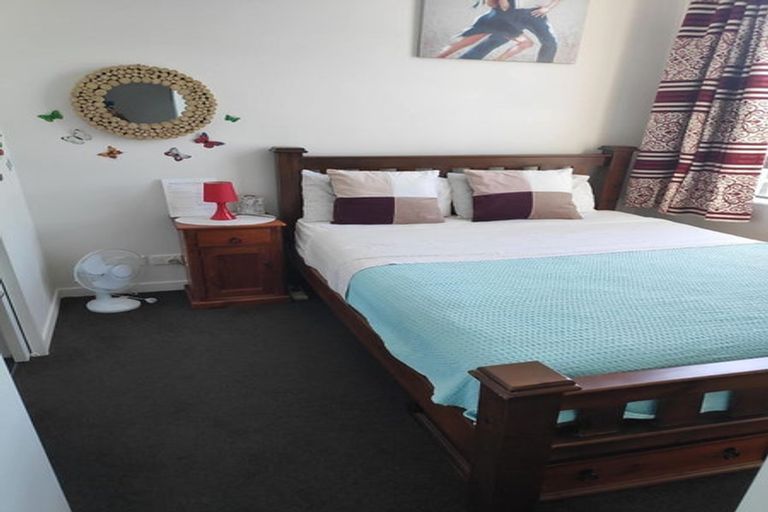 Photo of property in 9/24 Princess Terrace, Newtown, Wellington, 6021