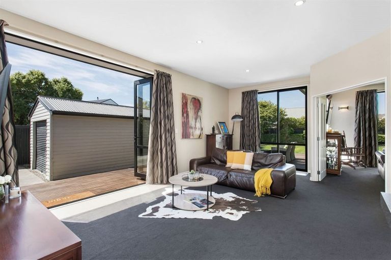 Photo of property in 47 Sabys Road, Halswell, Christchurch, 8025