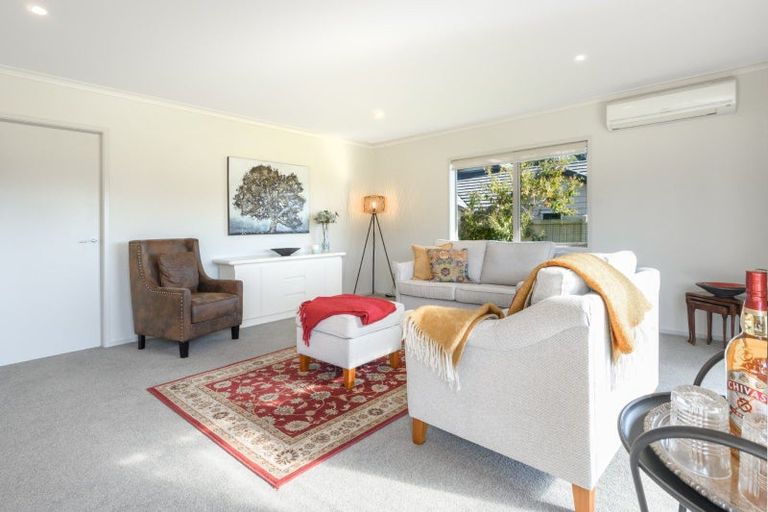 Photo of property in 162 Oteki Park Drive, Welcome Bay, Tauranga, 3112