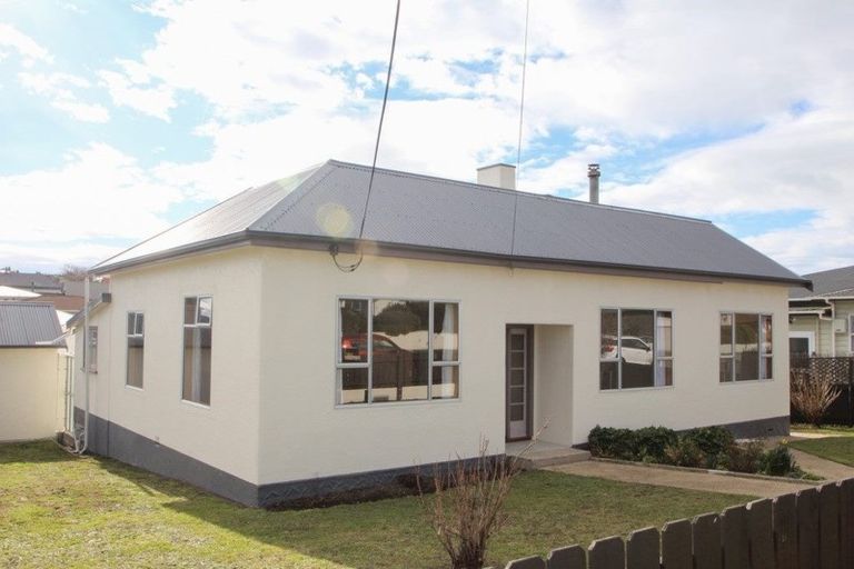 Photo of property in 54 Arun Street, South Hill, Oamaru, 9400