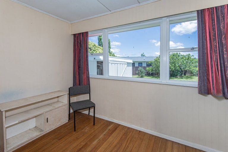 Photo of property in 15 Winston Street, Tikipunga, Whangarei, 0112