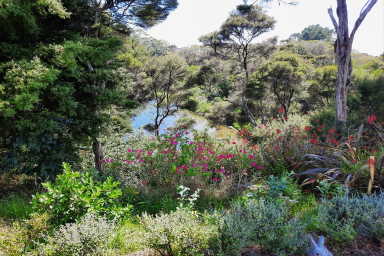 Photo of property in 28 Halyard Loop, Haruru, 0204