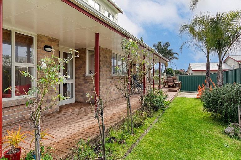 Photo of property in 21 The Glebe, Coastlands, Whakatane, 3120