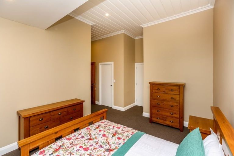 Photo of property in 157 Saint Aubyn Street, New Plymouth, 4310