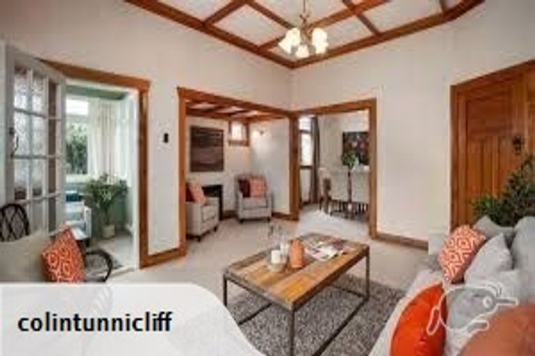 Photo of property in 15 Amaru Road, One Tree Hill, Auckland, 1061