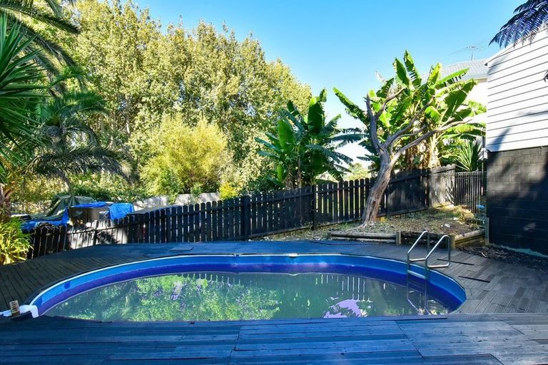 Photo of property in 21 Phoenix Place, Papatoetoe, Auckland, 2025