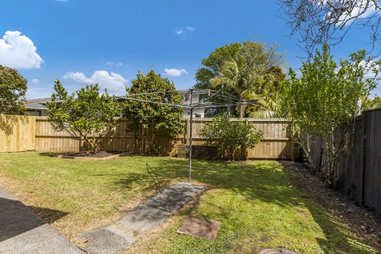 Photo of property in 5/1 Ribblesdale Road, Henderson, Auckland, 0612
