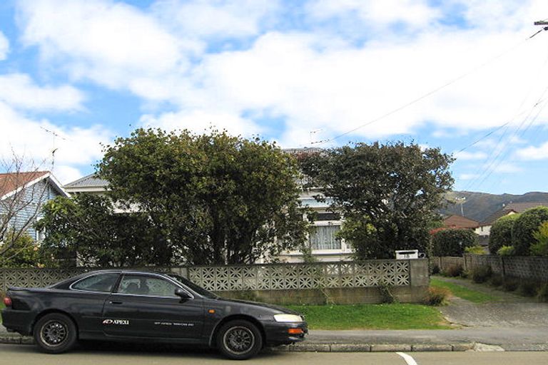 Photo of property in 18 Campbell Street, Karori, Wellington, 6012