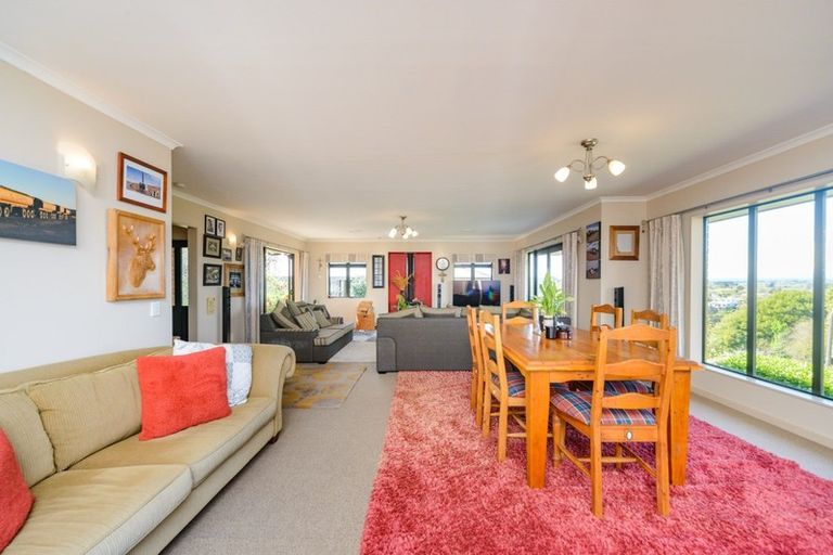 Photo of property in 2 Ranui Place, Feilding, 4702