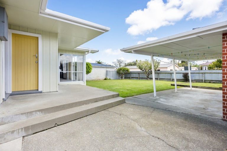Photo of property in 19 Henare Street, West End, Palmerston North, 4412