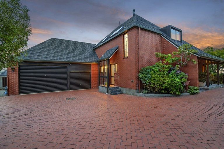 Photo of property in 7 Kiteroa Place, Cashmere, Christchurch, 8022