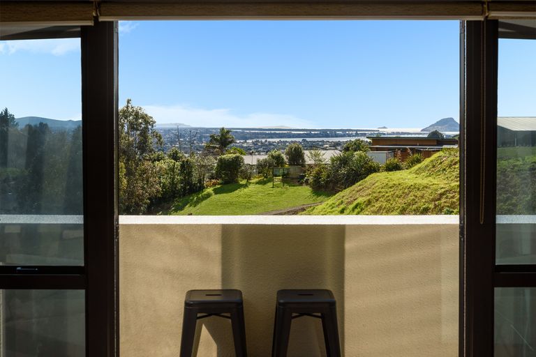 Photo of property in 312 Waitaha Road South, Welcome Bay, Tauranga, 3175