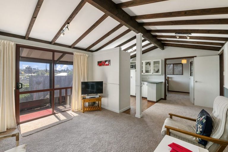 Photo of property in 67 Waimea Road, Waikanae Beach, Waikanae, 5036