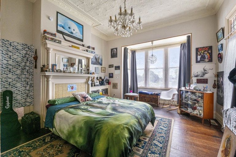 Photo of property in 18 Mills Street, Eltham, 4322