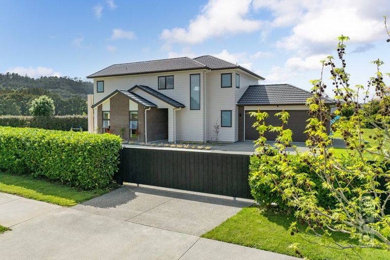 Photo of property in 30 Robert Might Road, Huapai, Kumeu, 0810