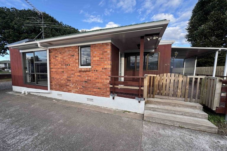 Photo of property in 3 Busing Avenue, Papakura, 2110