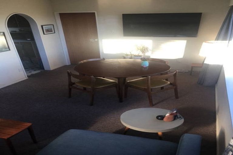 Photo of property in 4a The Track, Plimmerton, Porirua, 5026