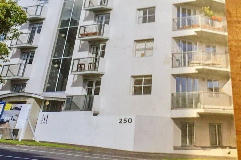 Photo of property in 3e/250 Richmond Road, Grey Lynn, Auckland, 1021