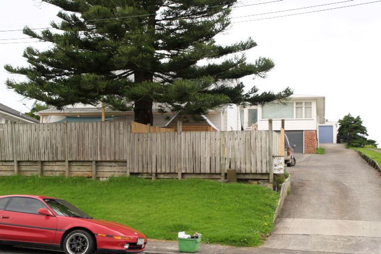 Photo of property in 3/212 Moore Street, Howick, Auckland, 2014