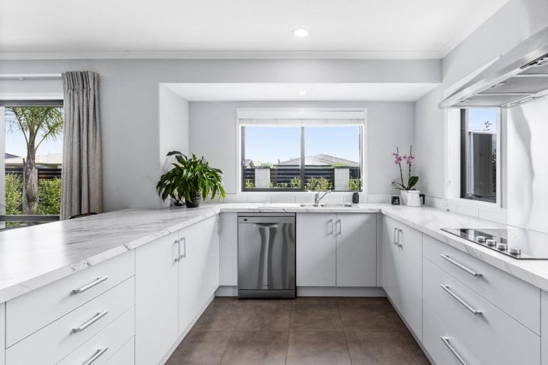 Photo of property in 1 Drake Crescent, Awatoto, Napier, 4110