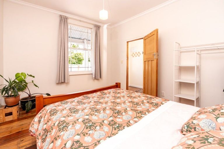 Photo of property in 36 Aro Street, Aro Valley, Wellington, 6021