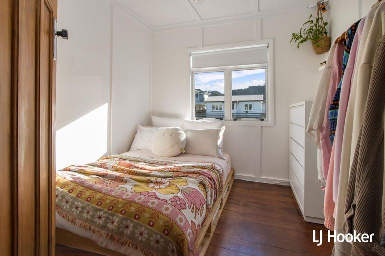 Photo of property in 12 Marine Avenue, Waihi Beach, 3611