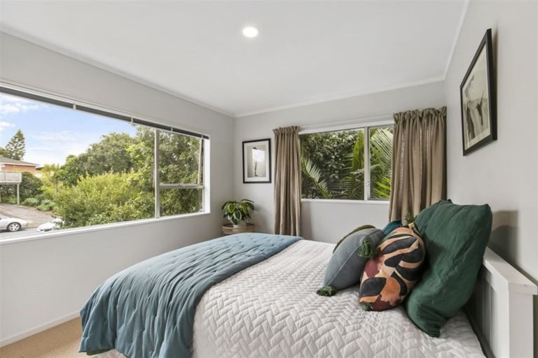 Photo of property in 46 Marywil Crescent, Hillcrest, Auckland, 0627