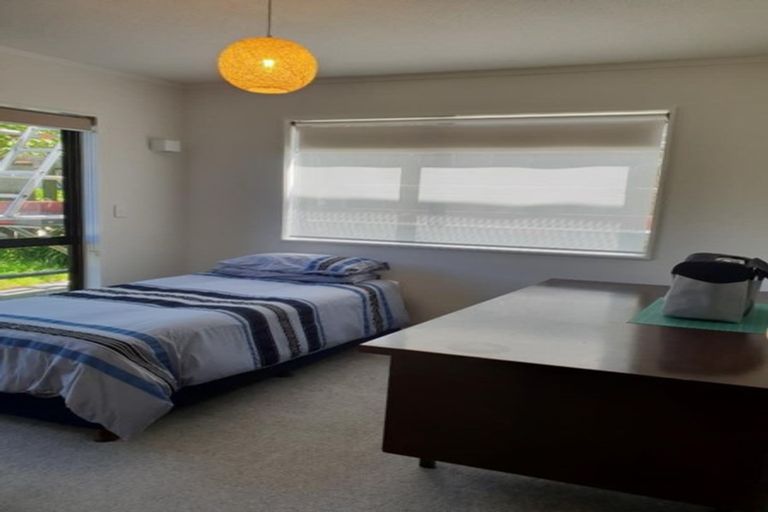 Photo of property in 10a Shastri Terrace, Khandallah, Wellington, 6035