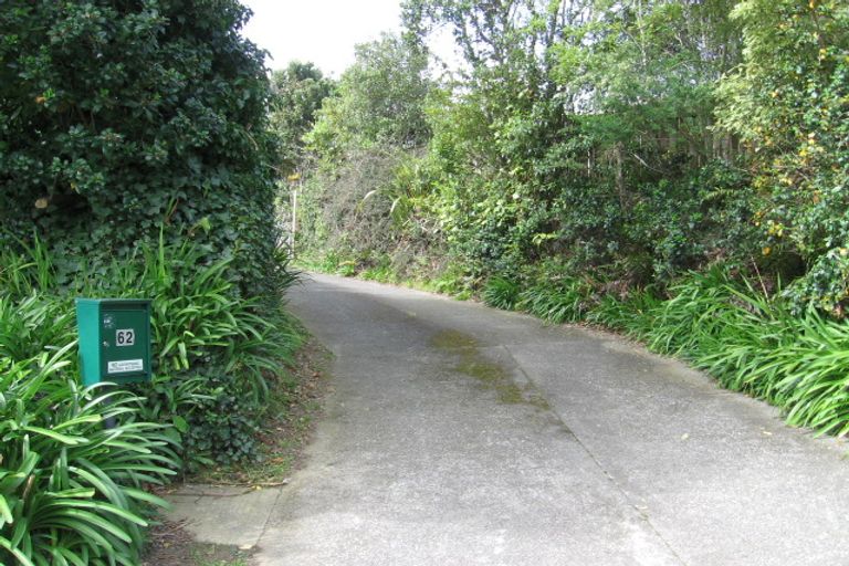 Photo of property in 62 Helston Road, Paparangi, Wellington, 6037