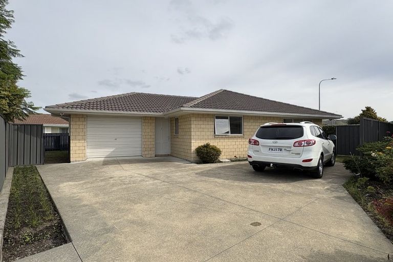 Photo of property in 17e Meeanee Road, Taradale, Napier, 4112