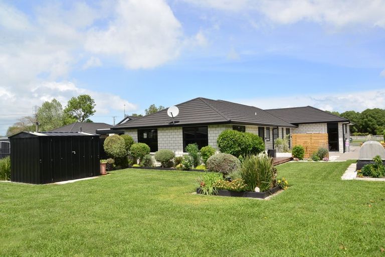 Photo of property in 2 Alan Livingston Drive, Cambridge, 3434