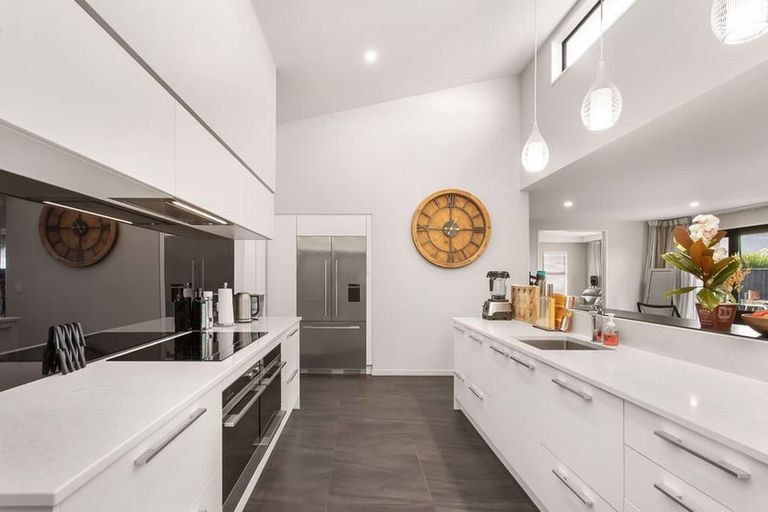 Photo of property in 4 Black Rock Way, Prebbleton, 7604