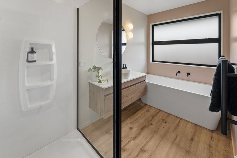 Photo of property in 48 Katania Heights, Brightwater, 7022