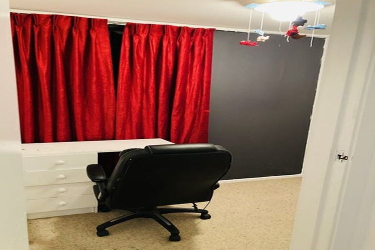 Photo of property in 73 Colson Street, Avalon, Lower Hutt, 5011