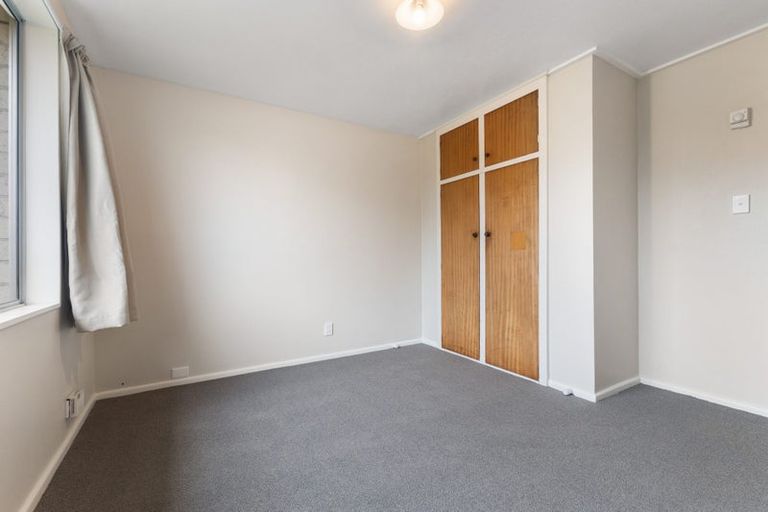 Photo of property in 2/2 Bayswater Crescent, Bromley, Christchurch, 8062