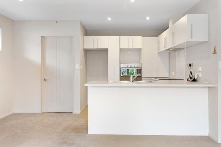 Photo of property in 2/23 Sabina Street, Shirley, Christchurch, 8013