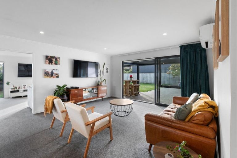 Photo of property in 1 Kingsdowne Drive, West Melton, 7618