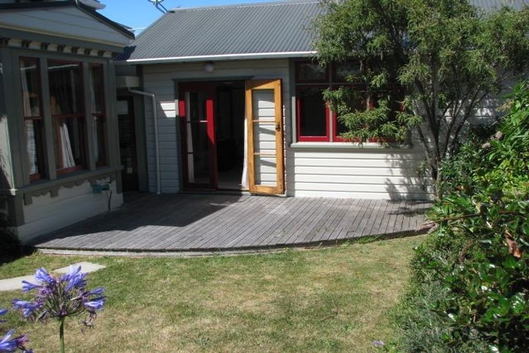 Photo of property in 18 Trafalgar Street, Johnsonville, Wellington, 6037