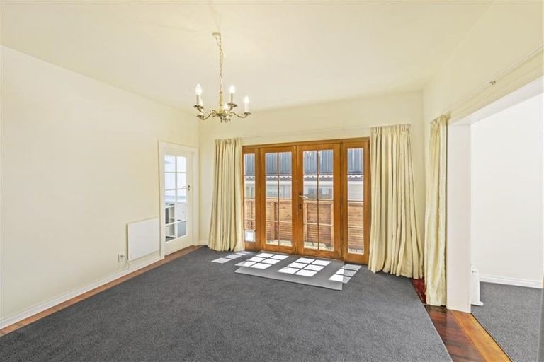 Photo of property in 10a Rimu Street, Waikanae, 5036