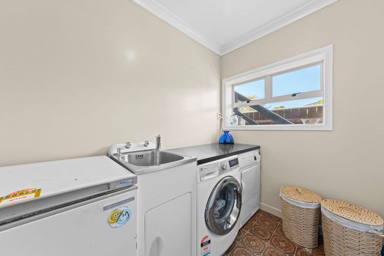 Photo of property in 9/1 Wilton Street, Westown, New Plymouth, 4310